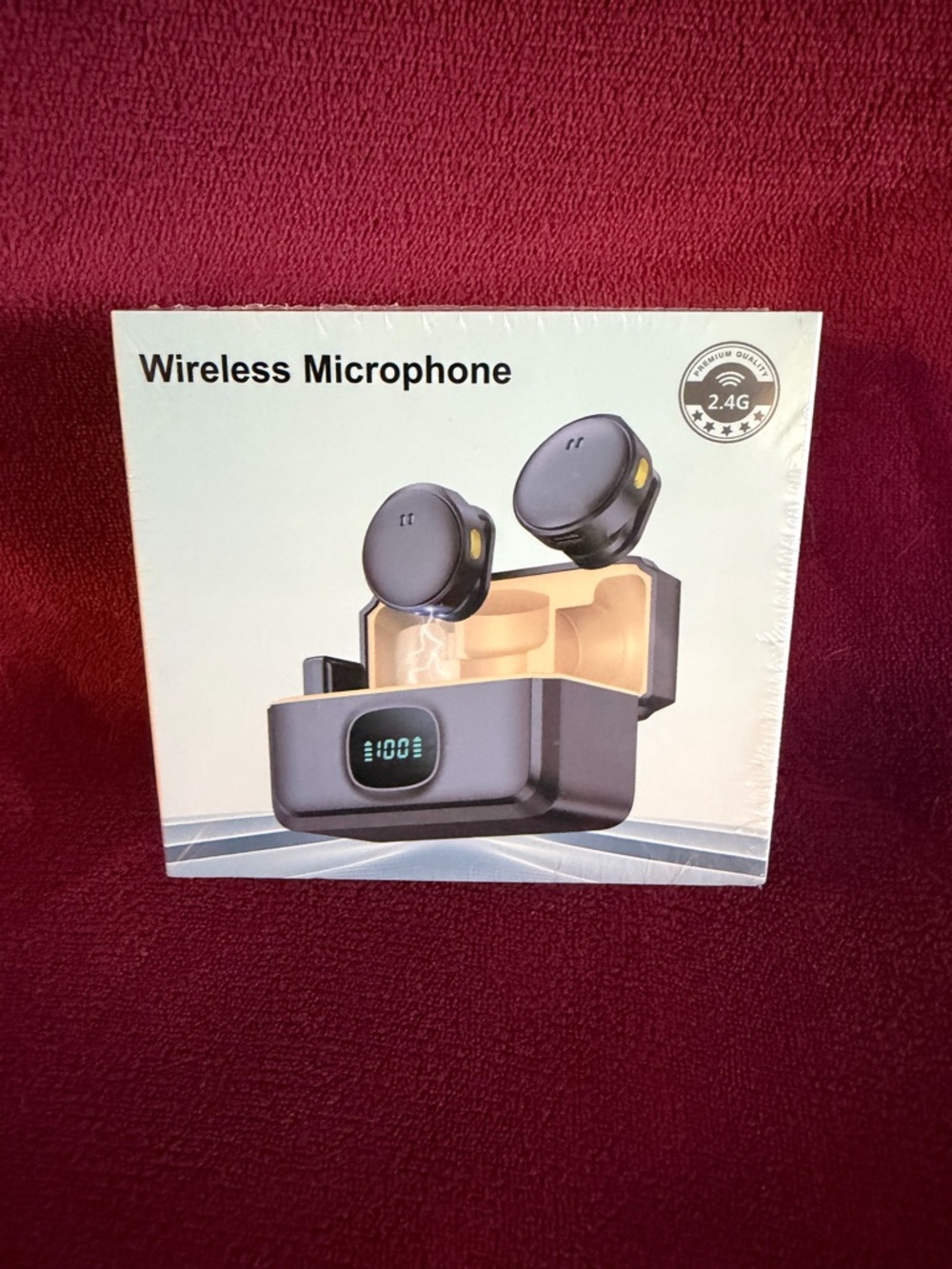 Wireless Microphone with Charging Case NIB